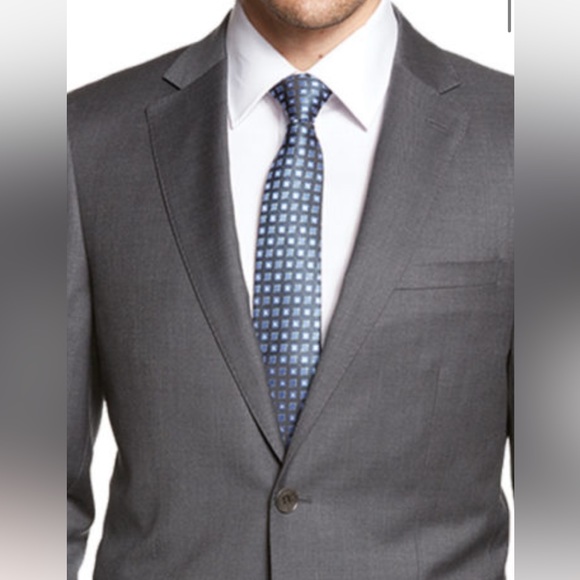J Ferrar Two Buttons Gray Suits - Picture 2 of 5